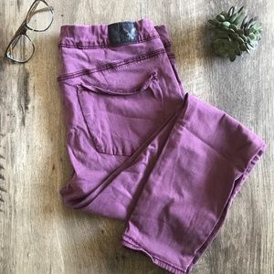 American Eagle Red Jeggings